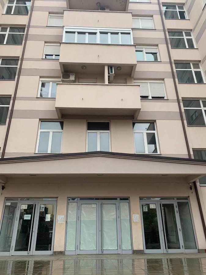 Zara Apartman Krusevac - Centar公寓 外观 照片